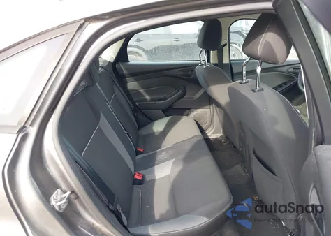 2012 Ford Focus Se z USA, uszkodzony, nr VIN 1FAHP3F23CL319524